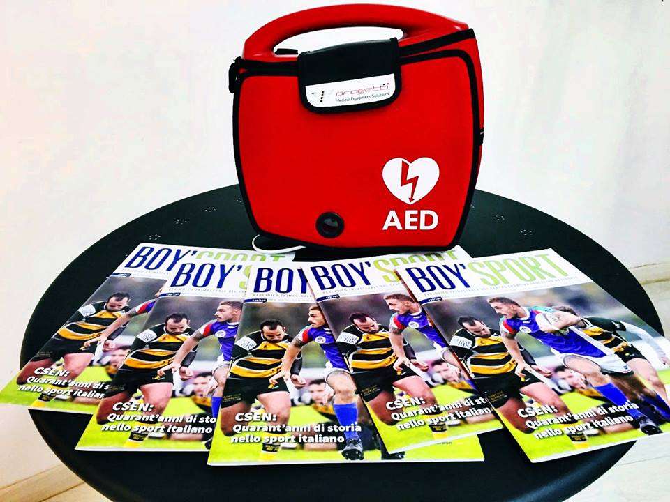 Il defibrillatore, oltre a diventare uno strumento obbligatorio, sarà un oggetto che potrà salvare molte vite. 